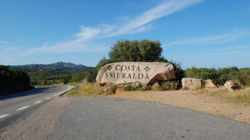 Roccia che segna l'ingresso in Costa Smeralda