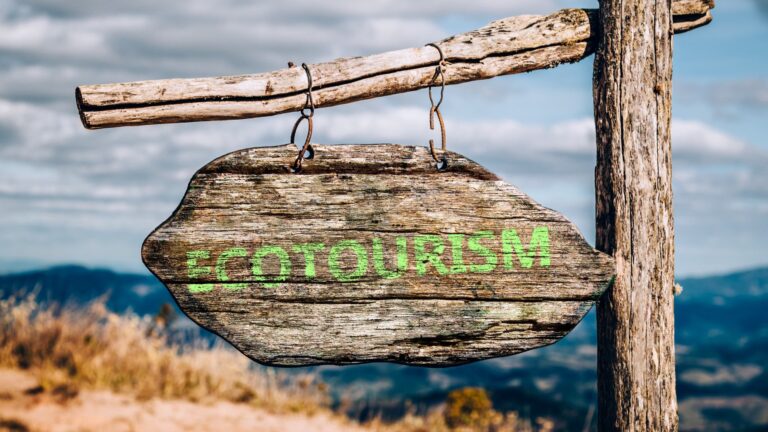 Insegna di ecoturismo