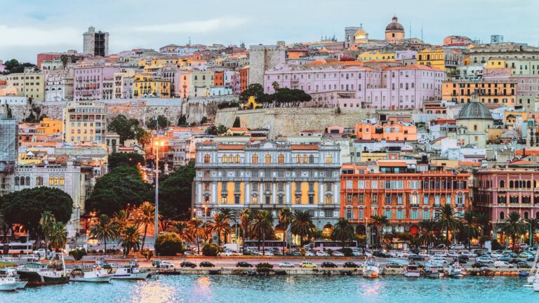 Cose da vedere a Cagliari: il lungomare della città