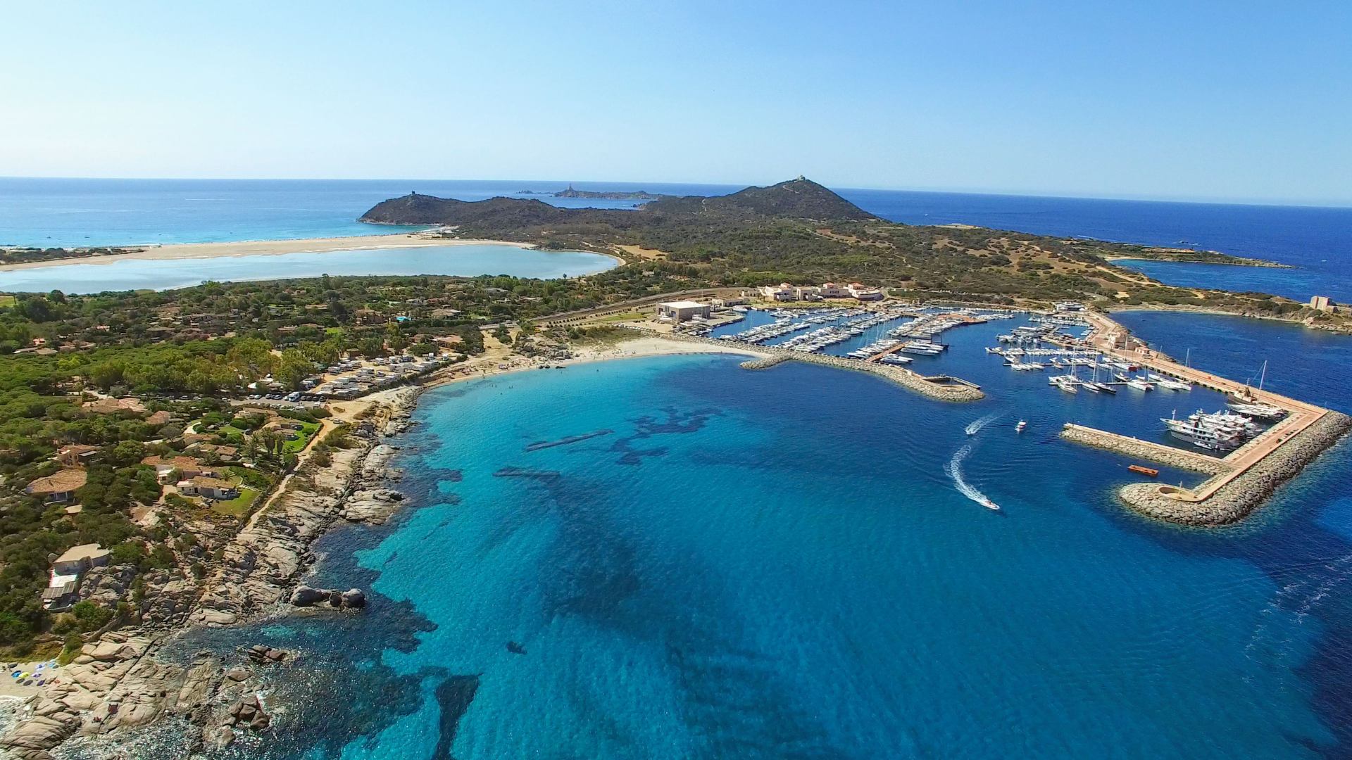 Scopri di più sull'articolo Villasimius: luogo di pace, in un mare di emozioni 