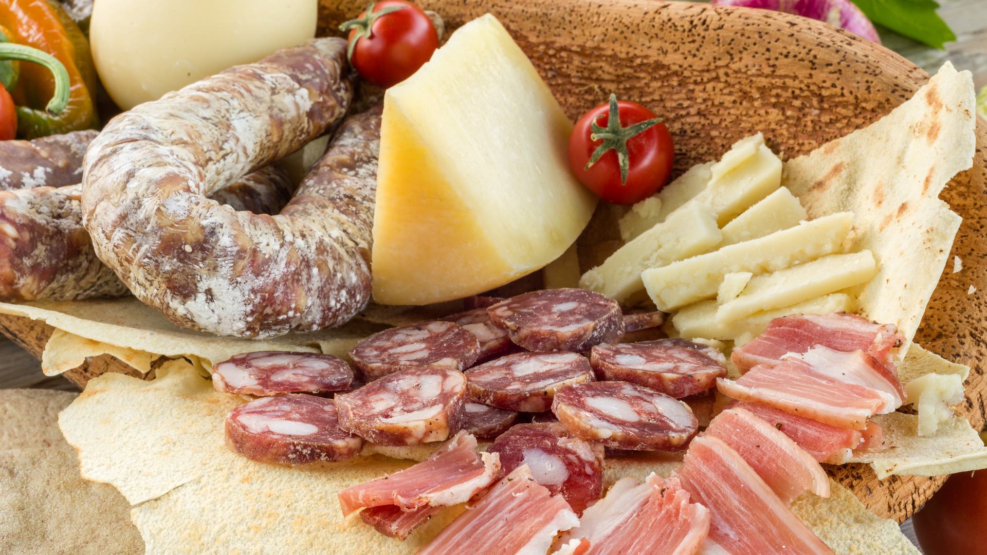 Scopri di più sull'articolo Cibi tipici sardi: 6 pietanze da gustare in Sardegna   