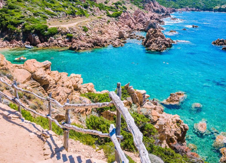 Escursioni guidate: sentiero Costa Paradiso in Sardegna